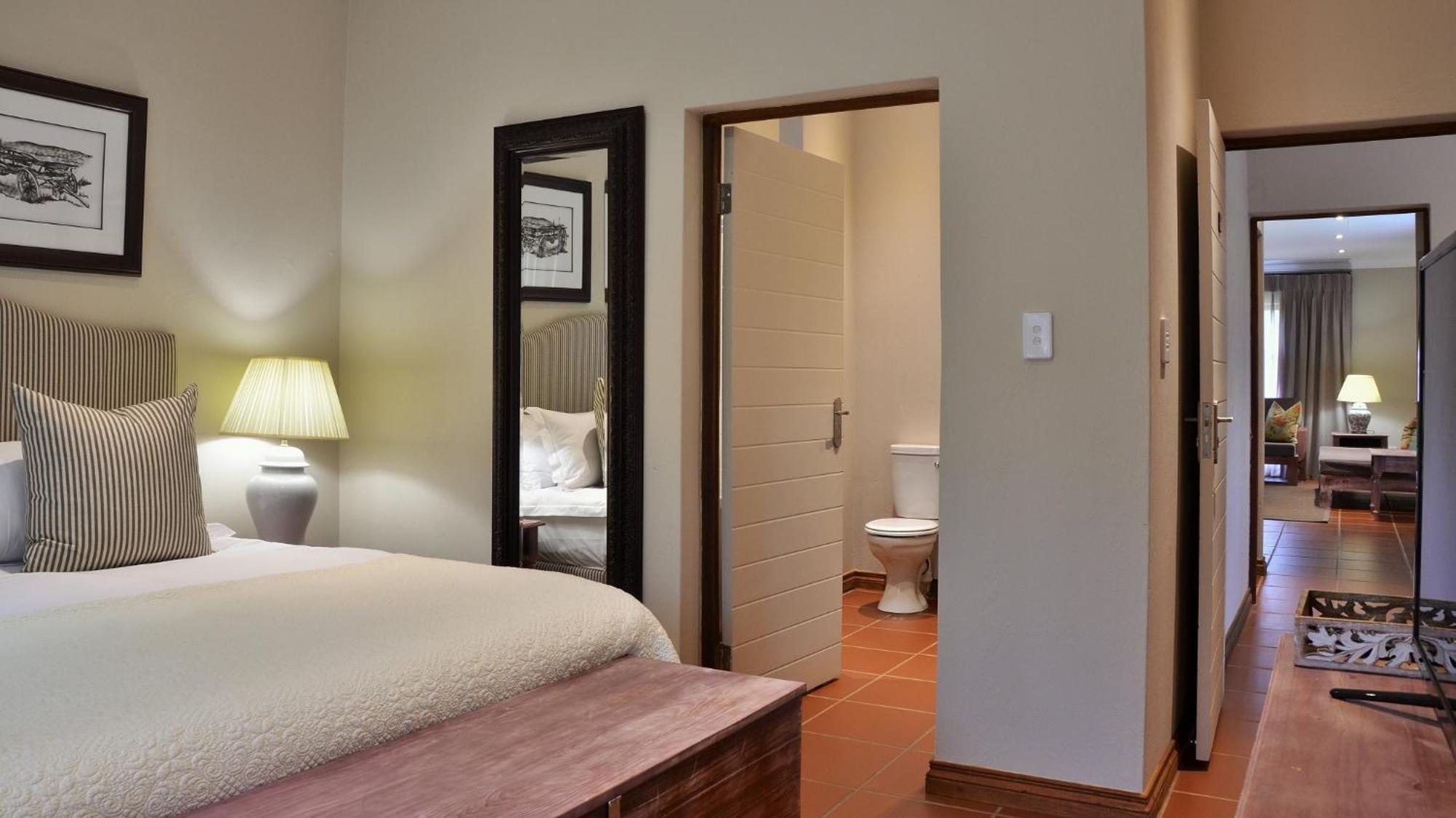 African Hills Safari Lodge & Spa Magaliesburg Quarto foto